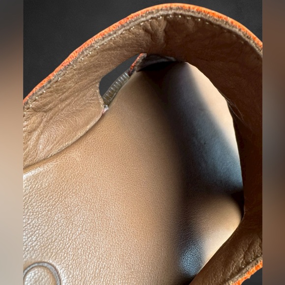 Bueno Women's Vibrant Orange Leather Sandals, brand new, size 39 - Picture 4 of 6